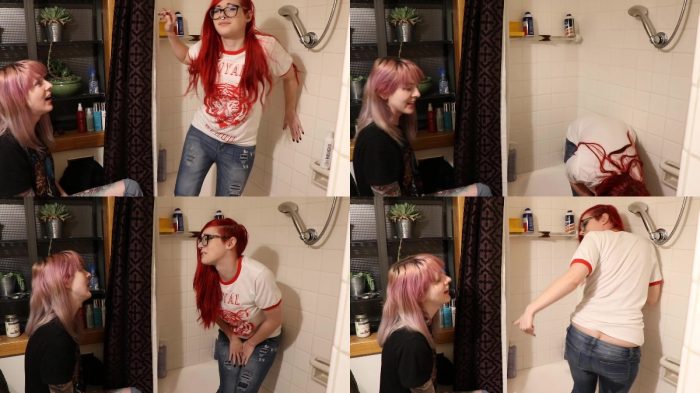 Kiwi Ruby Pee Her Pants