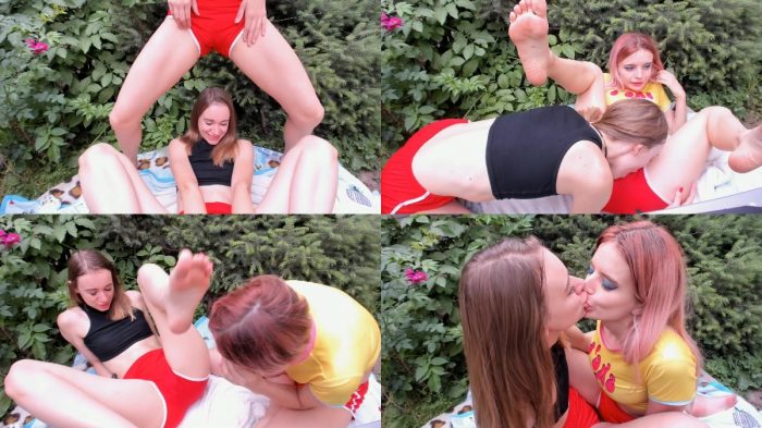 MARGO AND ALICE – Water Sport In Park