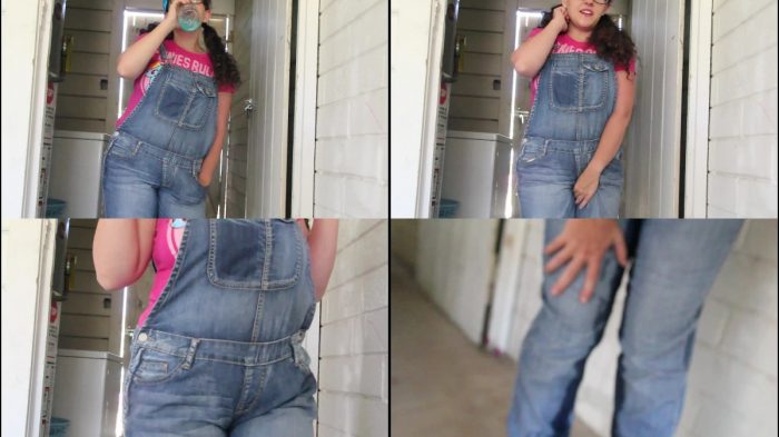 Overalls wetting custom
