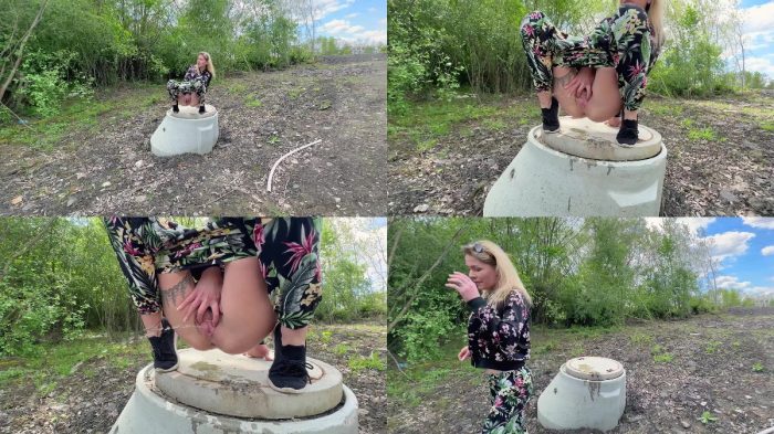 Claudia Macc – Trickling Over