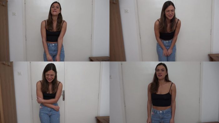 Jeans Pee At GP