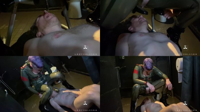 LADY VALESKA – Taunted With Warm Golden Nectar