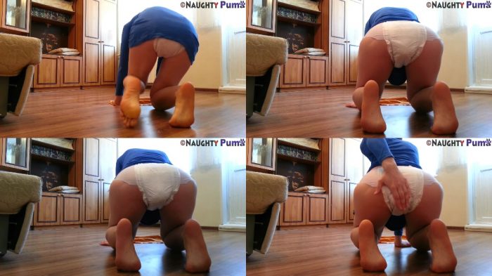 NaughtyPuma – Cleaning Up Pee In A Bulging Diaper