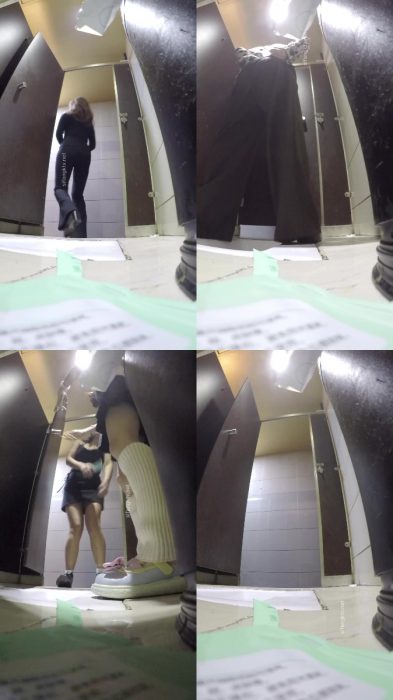 Night Club Toilet 4