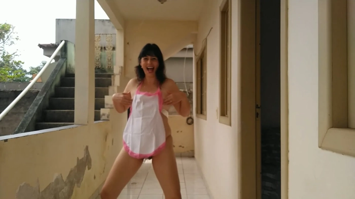 She’s pissing naked on the front porch