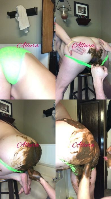 Allura – Panty Shit in his Face, fuck and fist