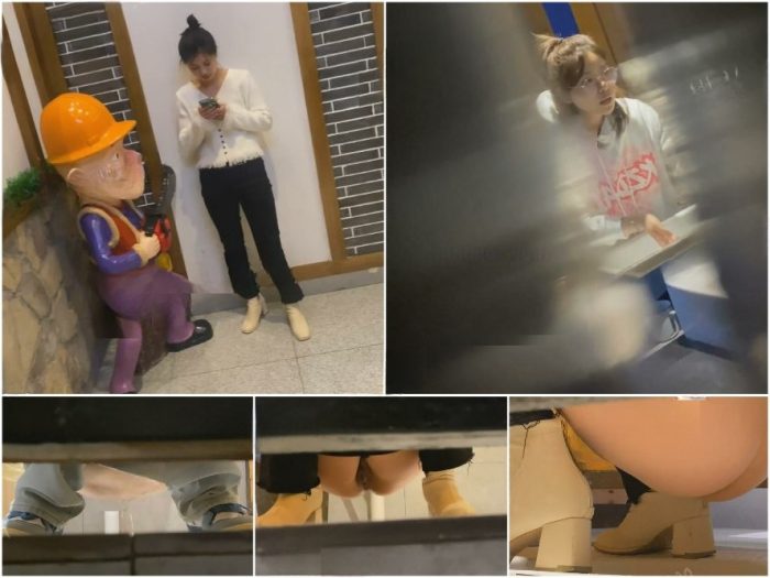 Public Restroom 新たに流出した映像❤️ 凄腕のカメラマンが塾の女子トイレに忍び込み、2人の女子生徒が用を足しているところをこっそ…