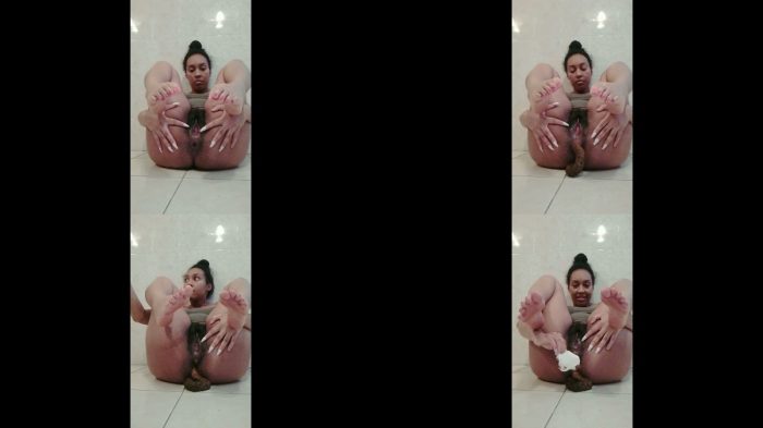 CallieOlivia - Mission | Poop Girls | Kinkmixer